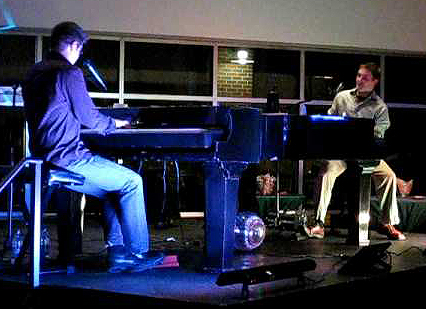 Memphis Dueling Pianos